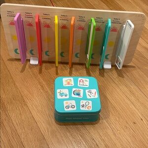 Lovevery Kids Schedule & Activity Planning Toy - Multicolor